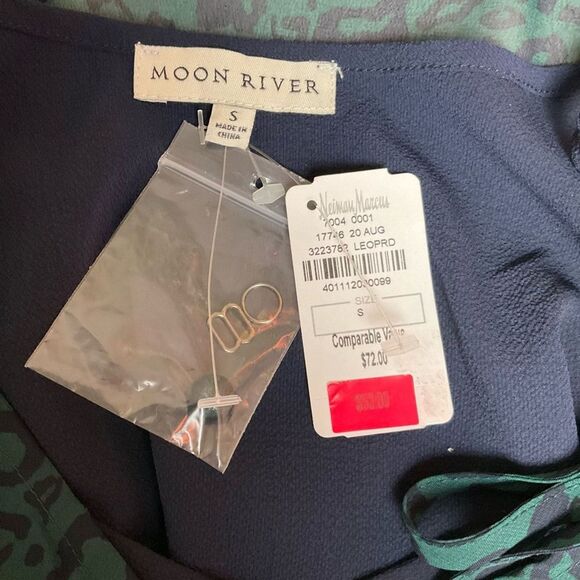 MOONRIVER NWT Chiffon Emerald Leopard Print Bodice Top With Camisole Women’s Sm - Picture 5 of 8
